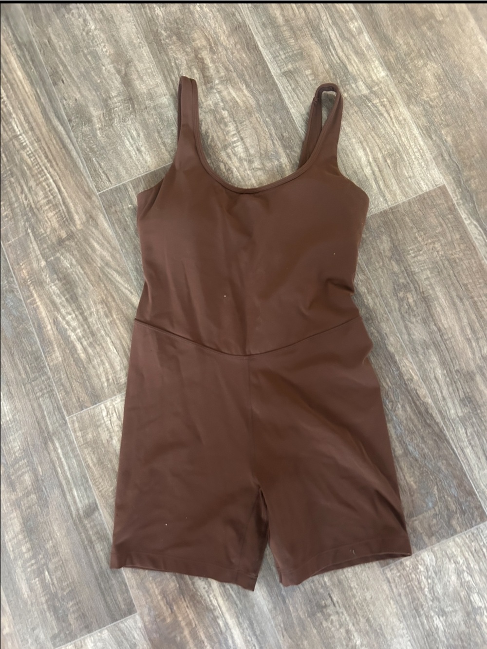 Sleeveless Brown Scoop-Neck Short Jumpsuit